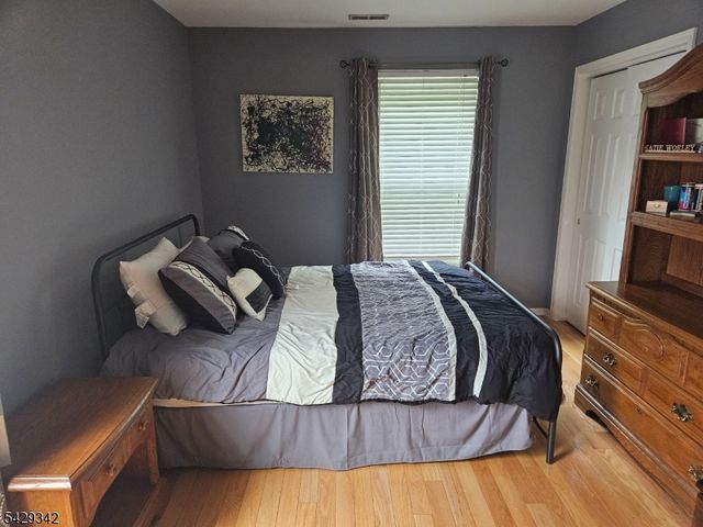 317 Livingston St, Bound Brook Boro, NJ 08805