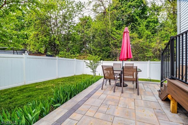 317 Livingston St, Bound Brook Boro, NJ 08805