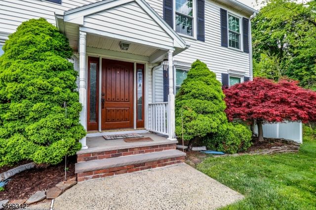 317 Livingston St, Bound Brook Boro, NJ 08805