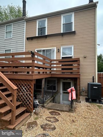 9560 GLEN OAKS LN, Columbia, MD 21046