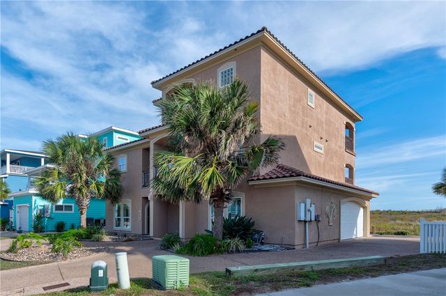 660 Kara Lane, Port Aransas, TX 78373