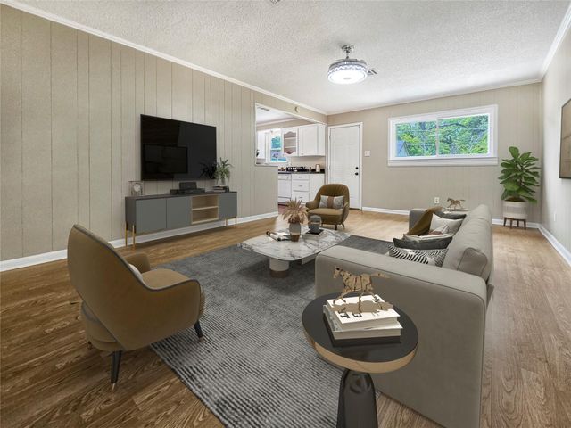 723 Pas Trail, Houston, TX 77336