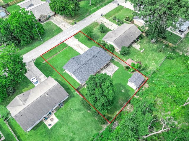 723 Pas Trail, Houston, TX 77336