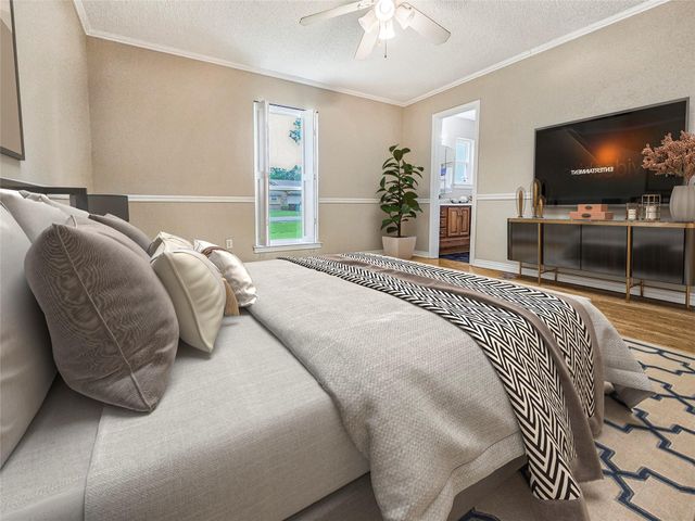 723 Pas Trail, Houston, TX 77336