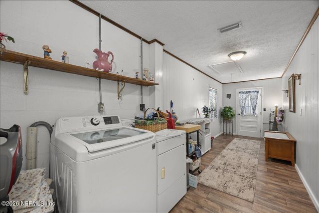 117 ST JOHNS FISHING LODGE Road, Crescent City, FL 32112