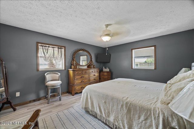 117 ST JOHNS FISHING LODGE Road, Crescent City, FL 32112