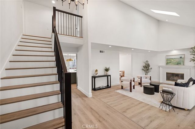 5204 Ambridge, Calabasas, CA 91301