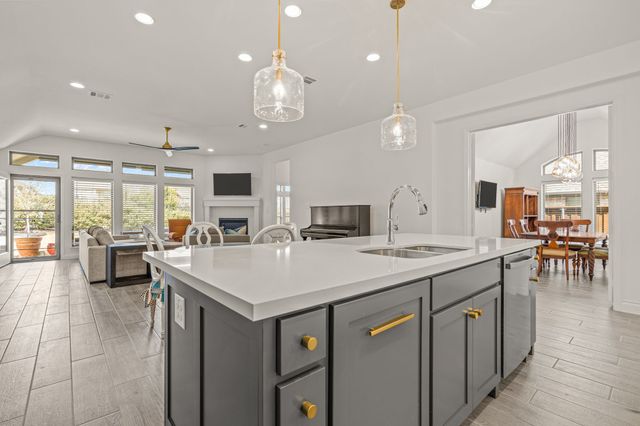 10524 Oates Branch Lane, Fort Worth, TX 76126