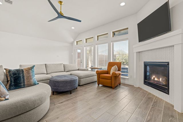 10524 Oates Branch Lane, Fort Worth, TX 76126