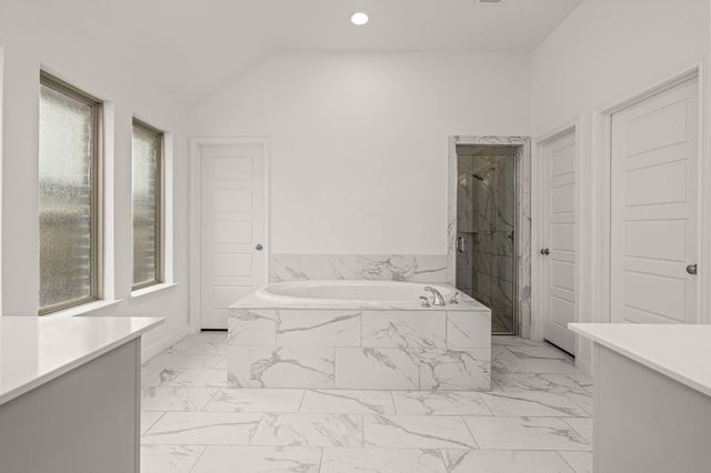 10524 Oates Branch Lane, Fort Worth, TX 76126