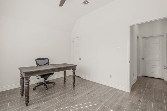 10524 Oates Branch Lane, Fort Worth, TX 76126