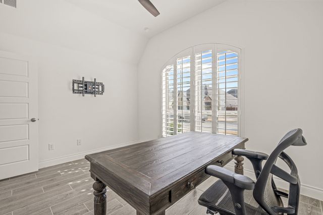 10524 Oates Branch Lane, Fort Worth, TX 76126