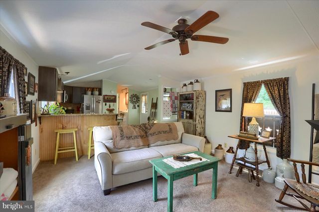 62 S LANDVALE ST, York Haven, PA 17370