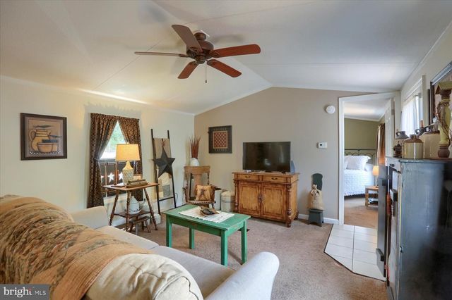 62 S LANDVALE ST, York Haven, PA 17370