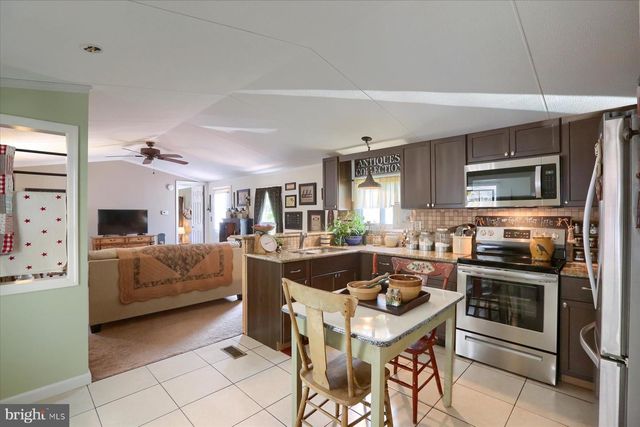 62 S LANDVALE ST, York Haven, PA 17370