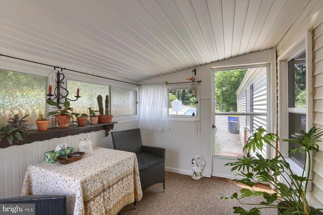 62 S LANDVALE ST, York Haven, PA 17370