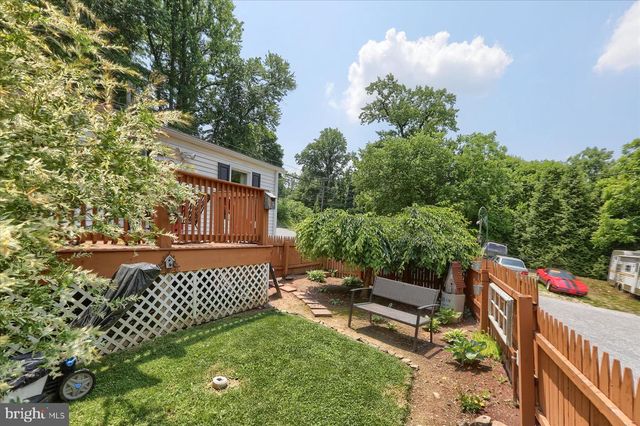 62 S LANDVALE ST, York Haven, PA 17370