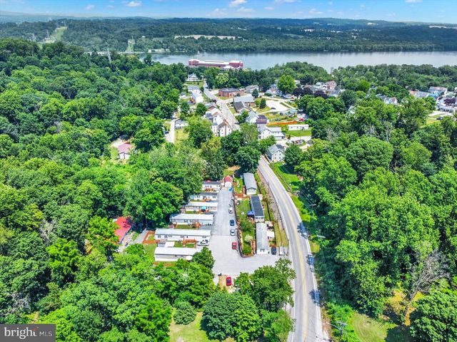 62 S LANDVALE ST, York Haven, PA 17370