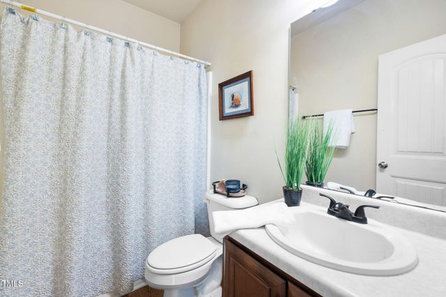 2518 Shepherd Valley Street, Raleigh, NC 27610