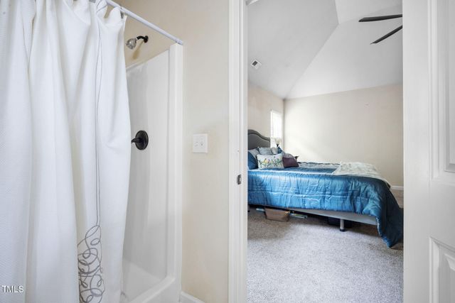 2518 Shepherd Valley Street, Raleigh, NC 27610