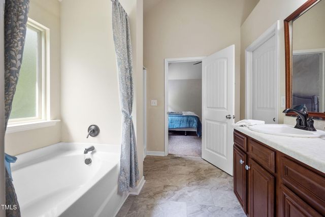 2518 Shepherd Valley Street, Raleigh, NC 27610