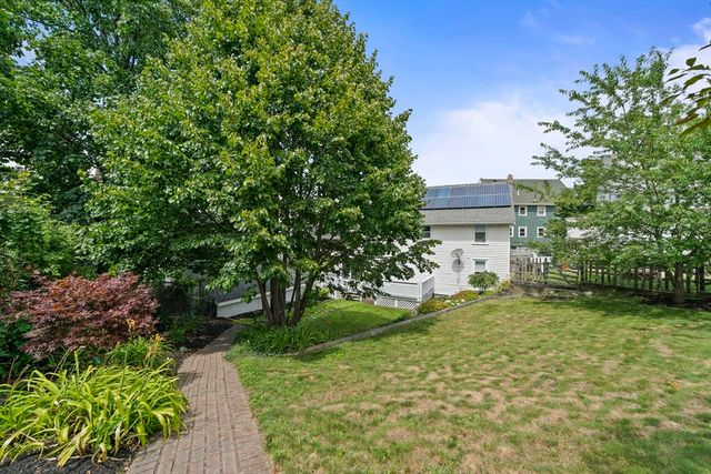 19 Brinsley Street, Quincy, MA 02169