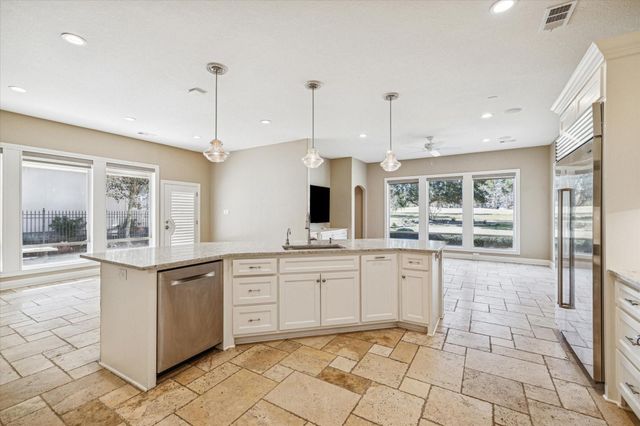 20707 Atascocita Shores Drive, Humble, TX 77346