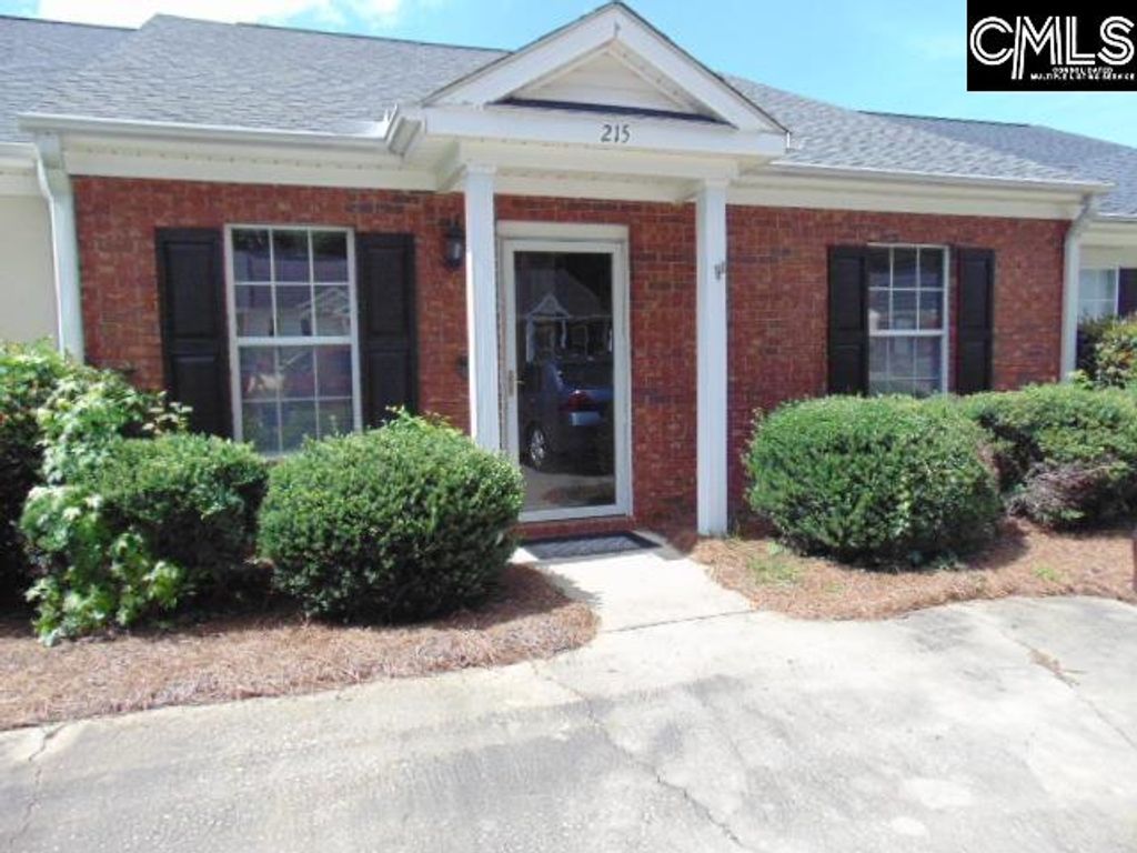 215 Waverly Court, Lexington, SC 29072