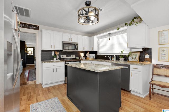 315 COUNTY ROAD 530, Verbena, AL 36091