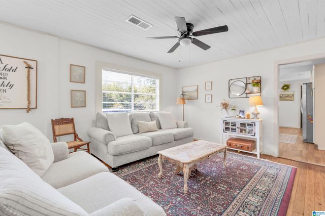 315 COUNTY ROAD 530, Verbena, AL 36091