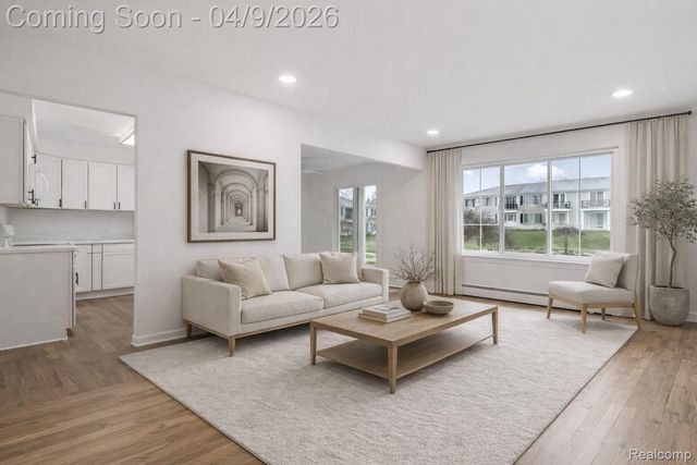 100 W Hickory Grove Road A2, Bloomfield Hills, MI 48304