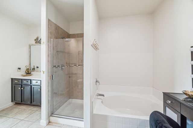 15203 Albert Oak Drive, Humble, TX 77396