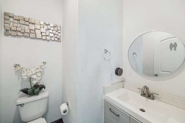 15203 Albert Oak Drive, Humble, TX 77396