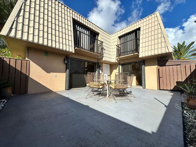 5718 57th Way, West Palm Beach, FL 33409