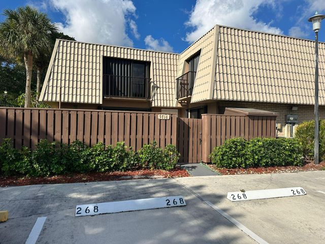 5718 57th Way, West Palm Beach, FL 33409