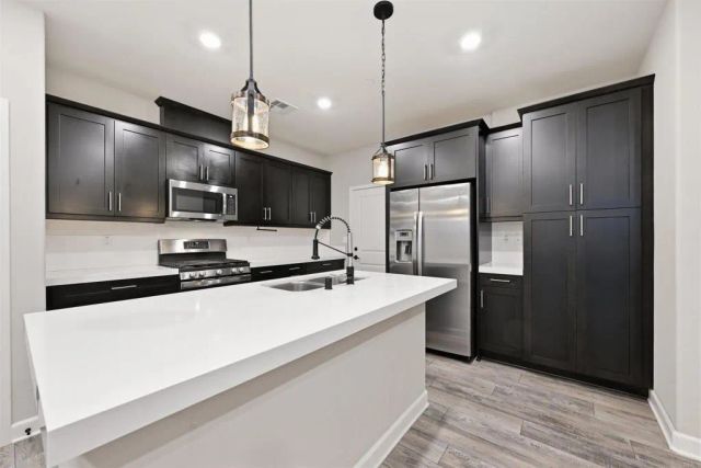 1118 Delpy View, Vista, CA 92084