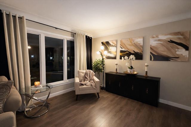 23752 Stewart Avenue, Warren, MI 48089