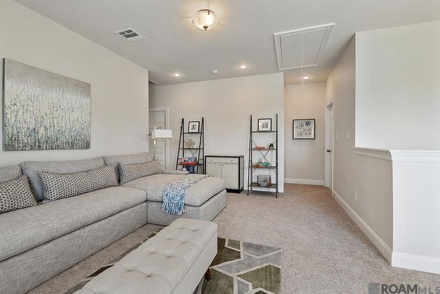 106 Sternfels Court, Thibodaux, LA 70301