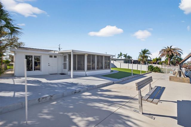 12734 2ND ISLE, Hudson, FL 34667