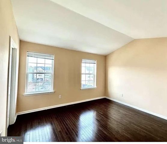 145 MERCER CT, Fairless Hills, PA 19030