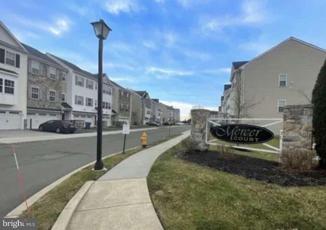 145 MERCER CT, Fairless Hills, PA 19030