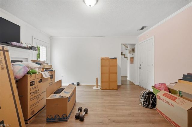 636 Bridgewater ARCH, Virginia Beach, VA 23462