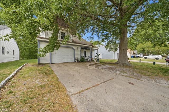 636 Bridgewater ARCH, Virginia Beach, VA 23462