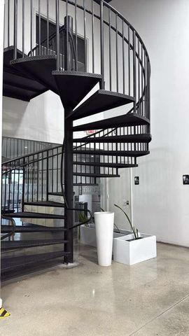 7711 NW 46th St 6, Doral, FL 33166