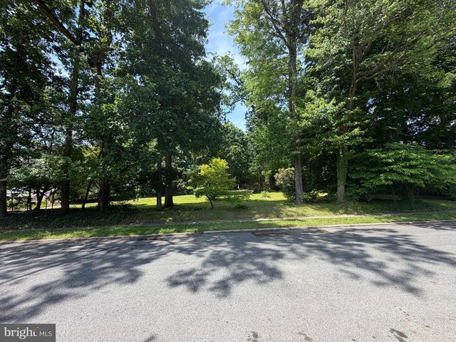 108 STRATFORD AVE, Aldan, PA 19018