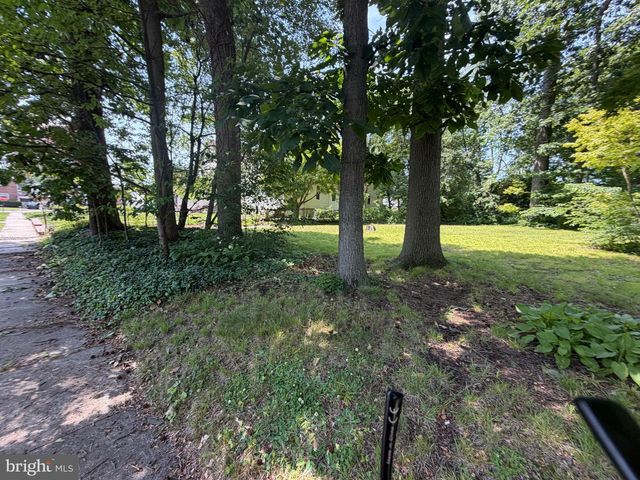 108 STRATFORD AVE, Aldan, PA 19018