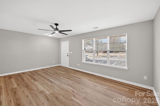 109 Delargy Circle, Mooresville, NC 28117