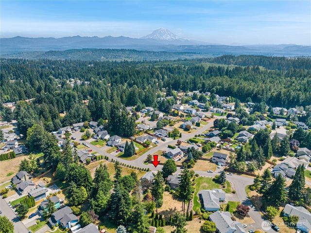 20321 124th Street Ct E, Sumner, WA 98391