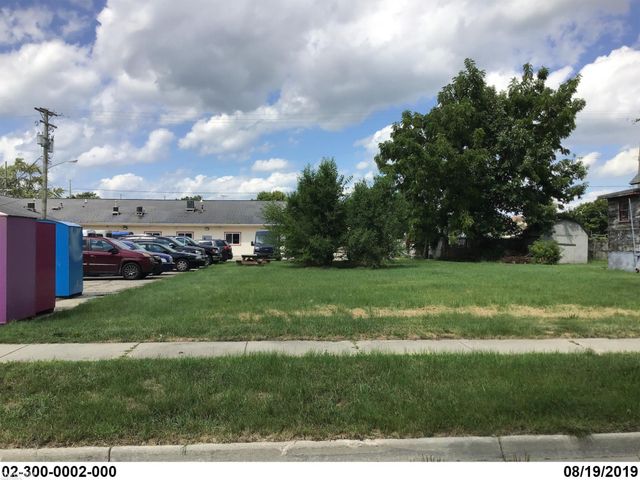 Vl Bell Street, Abor Vitae T-wi, MI 48039