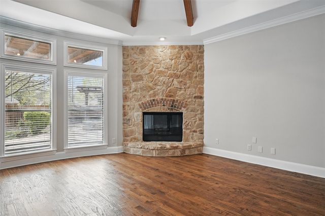 104 Short Putt Drive, Waxahachie, TX 75165